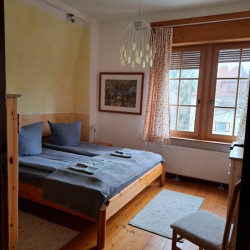 Schlafzimmer II